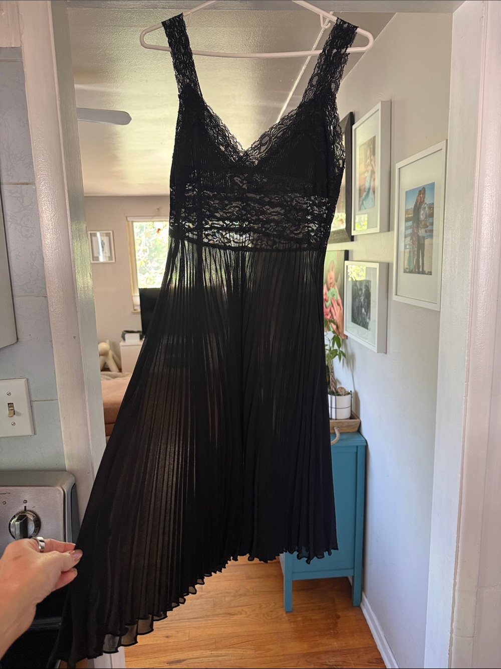 Forever 21 Black Lace Bodice Sheer Overlay dress